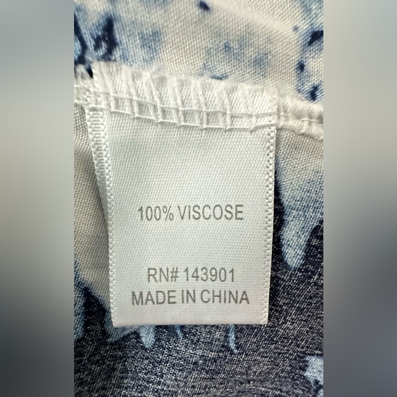 Coco+Carmen Brand New Blue Tie Dye Women’s Jumpsuit Size L/XL - Picture 15 of 15